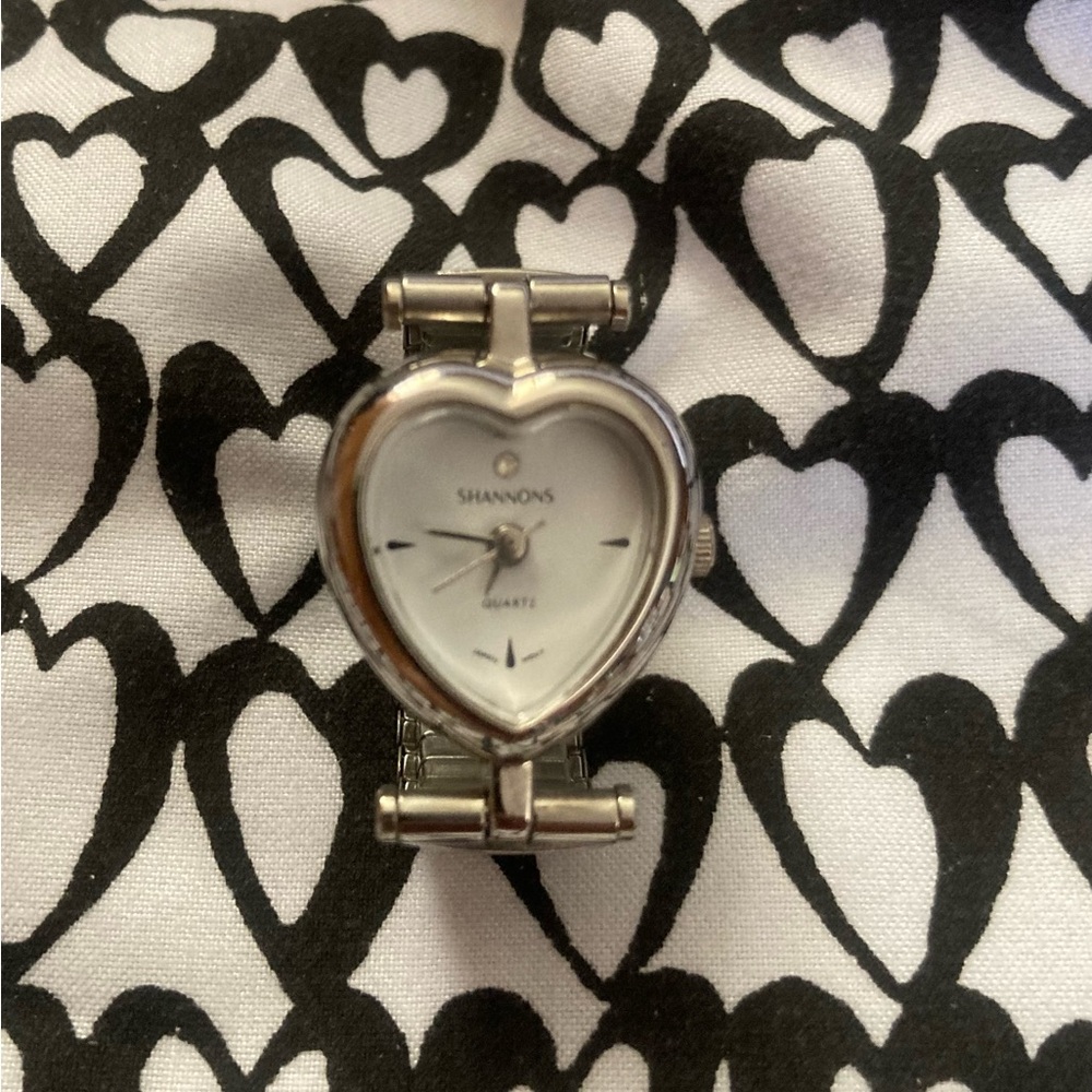 VINTAGE SILVER SHANNONS HEART SHAPED RING WATCH
